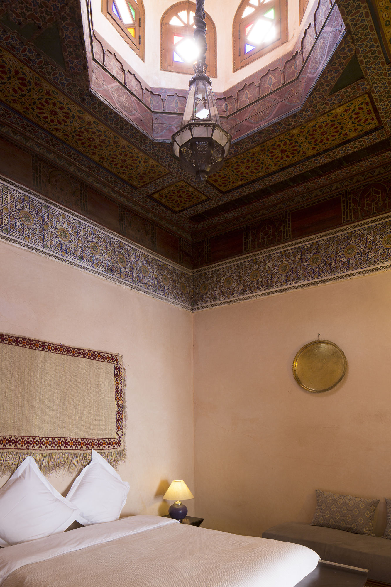 Фото Riad Assala