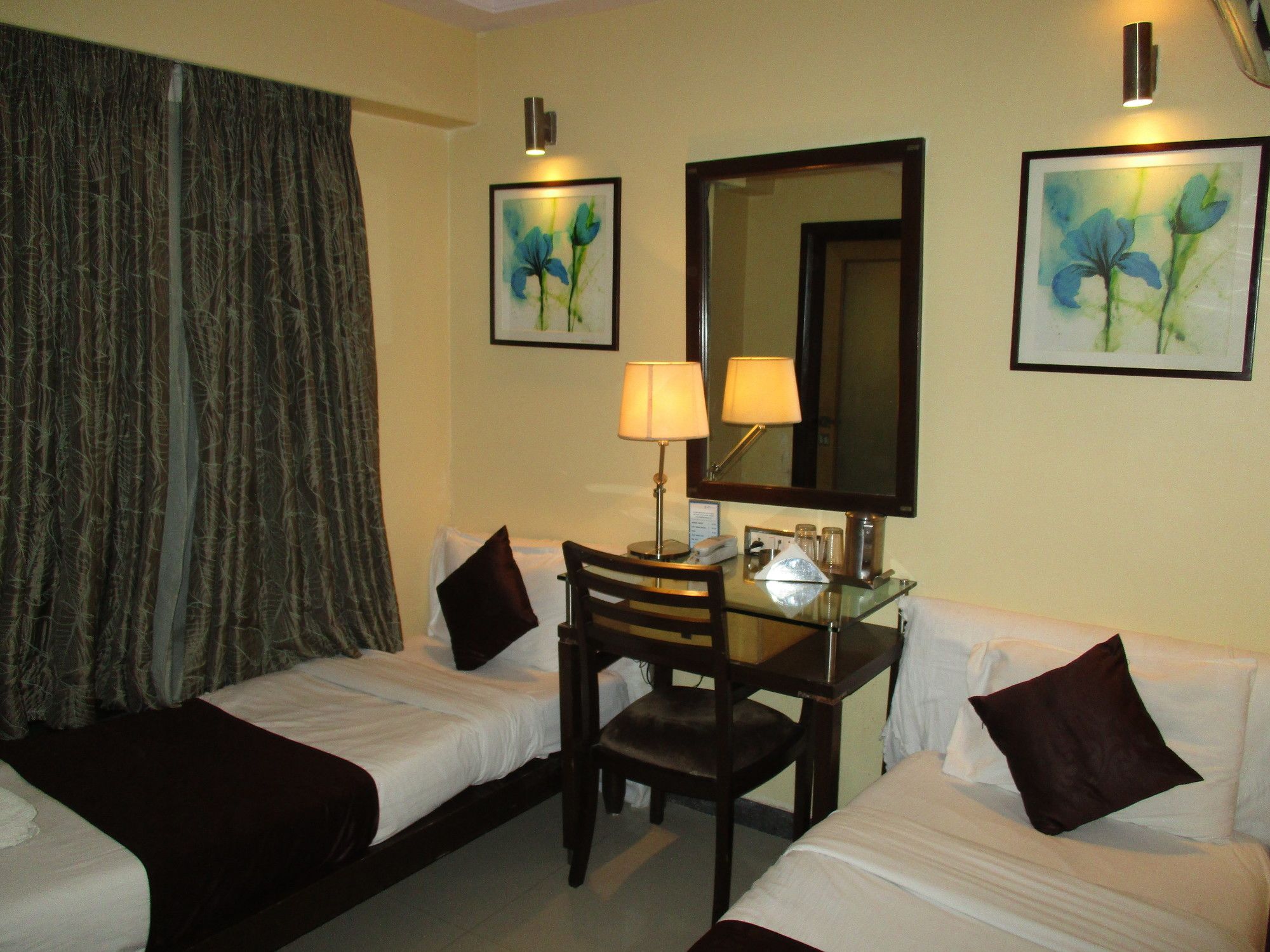 Фото Hotel Sapna Marine