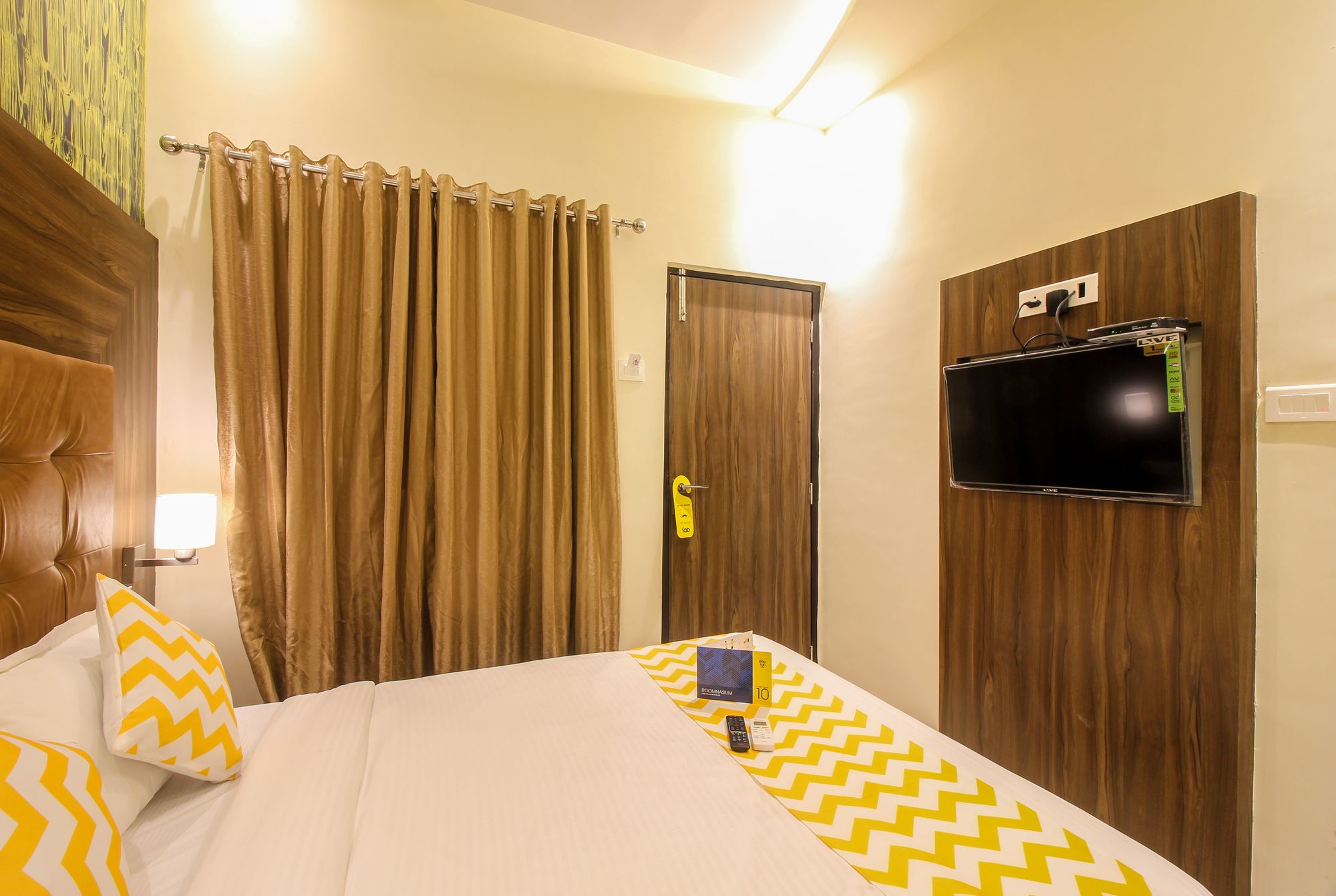 Фото Fabhotel Amour