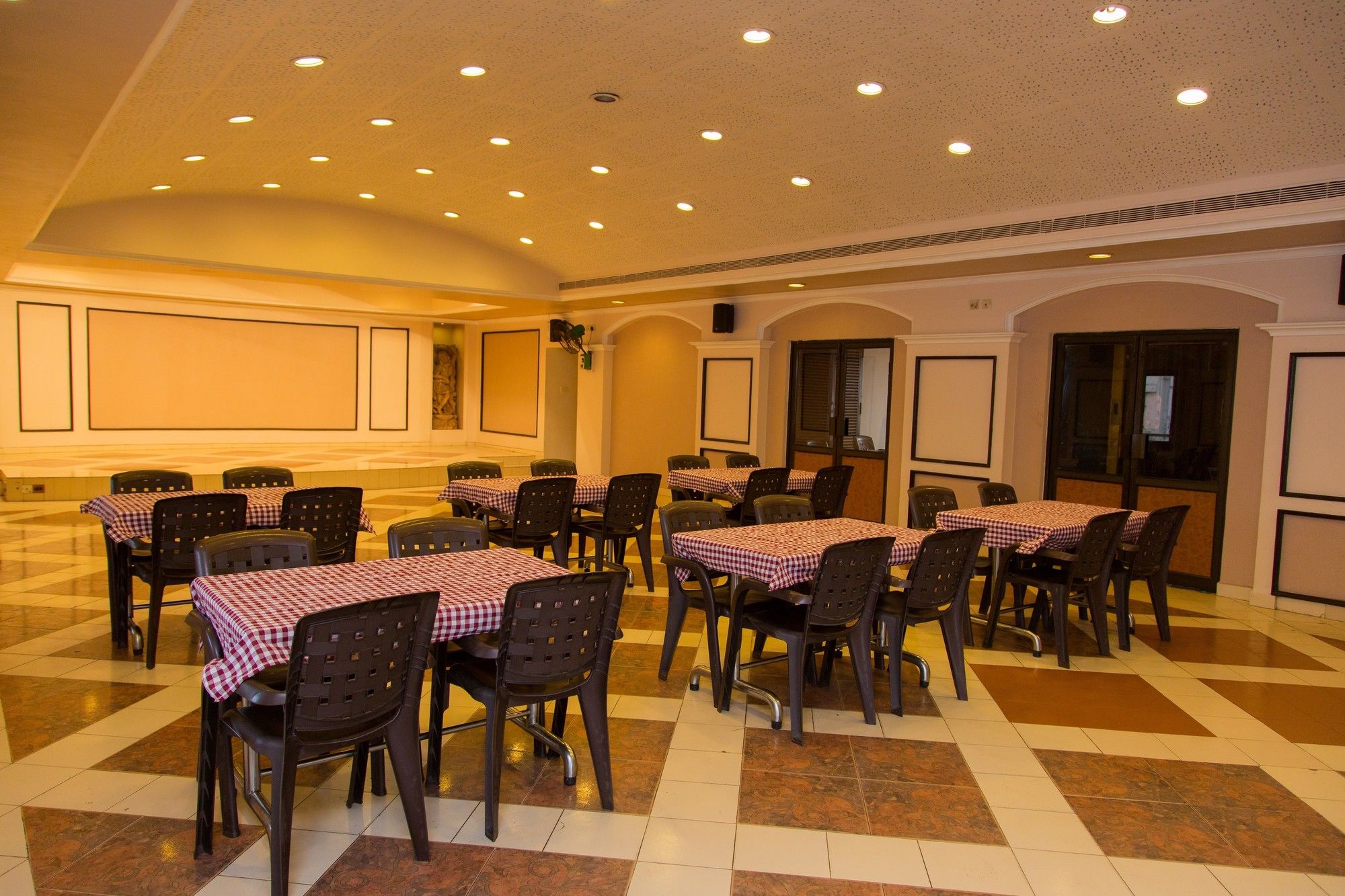 Фото Fabhotel Kinnera Comforts