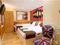 Фото The Excelsior Hotel