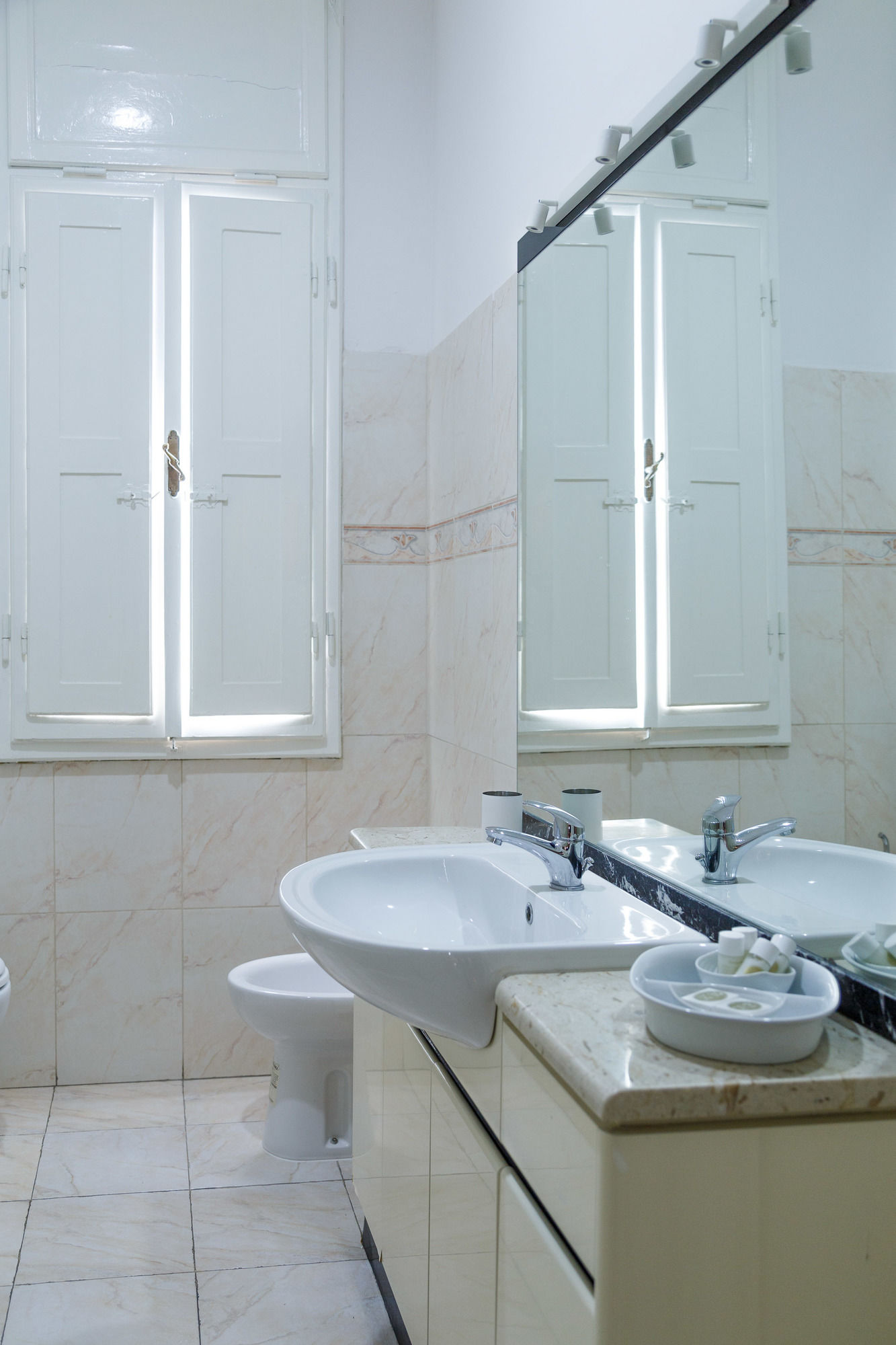 Фото Leone X Guest House