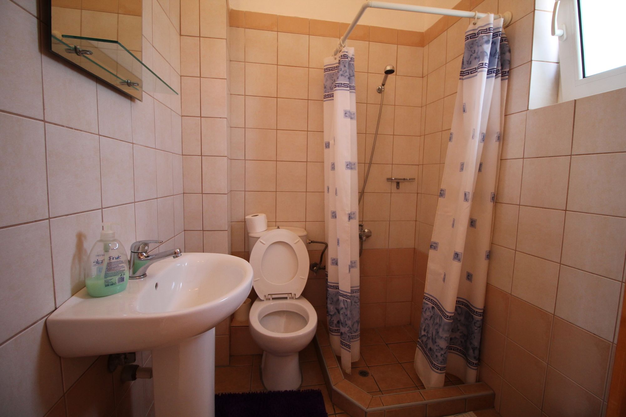 Фото Alexis Apartments