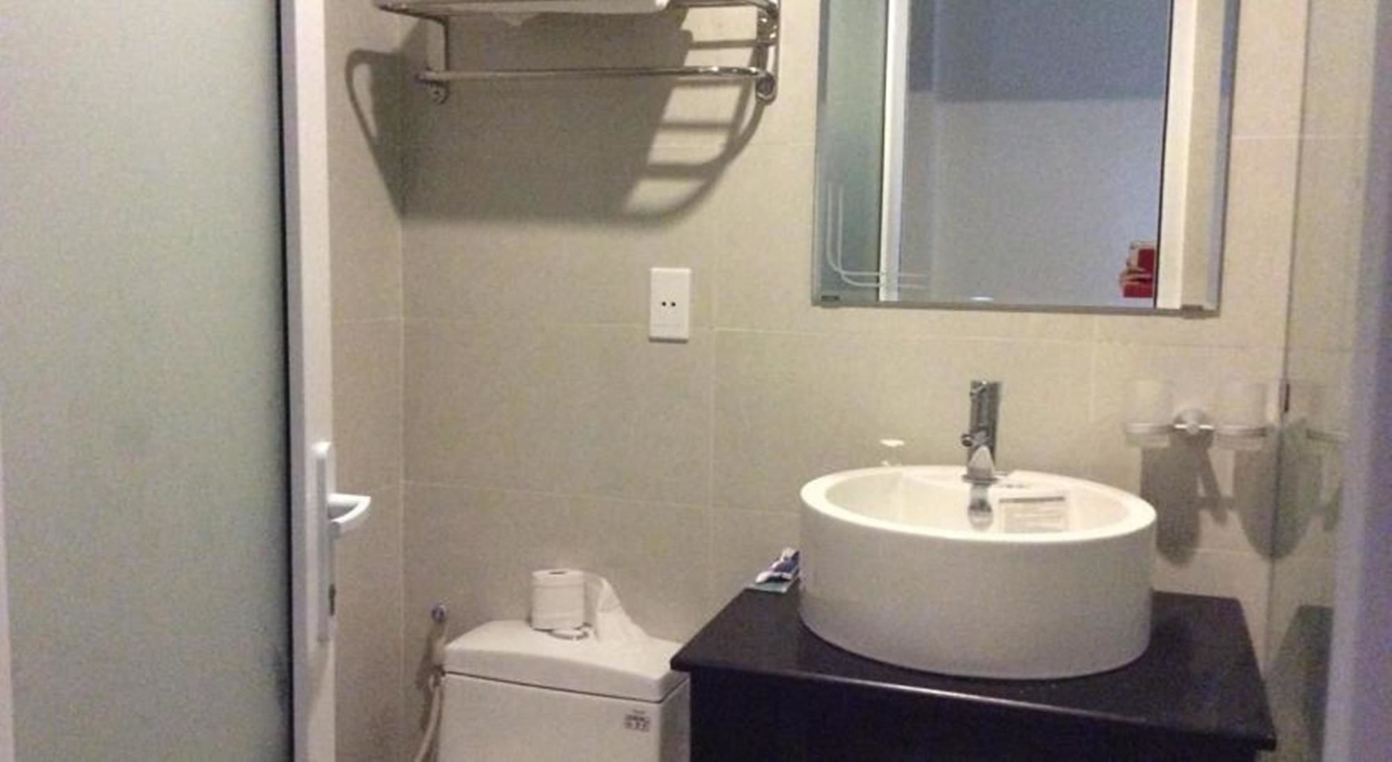 Фото My Phuoc Hotel