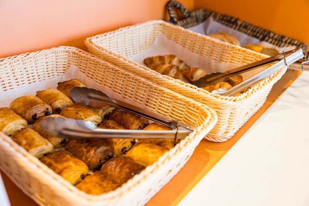 Фото Premiere Classe Cherbourg - Tourlaville