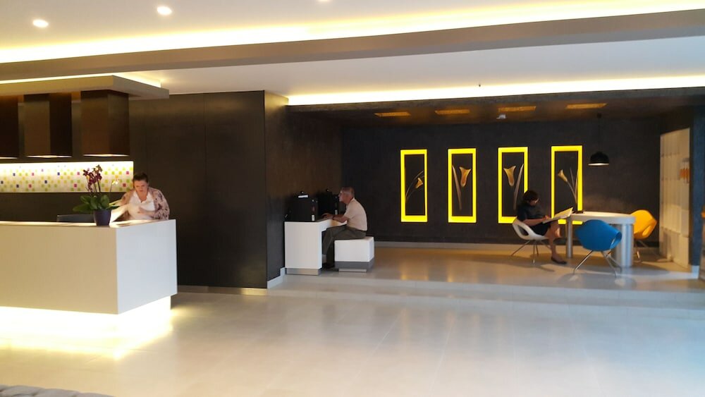 Фото Cosmopolitan Hotel