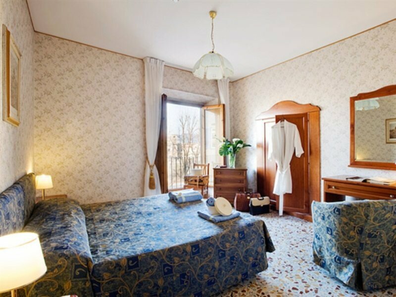 Фото Hotel Silla