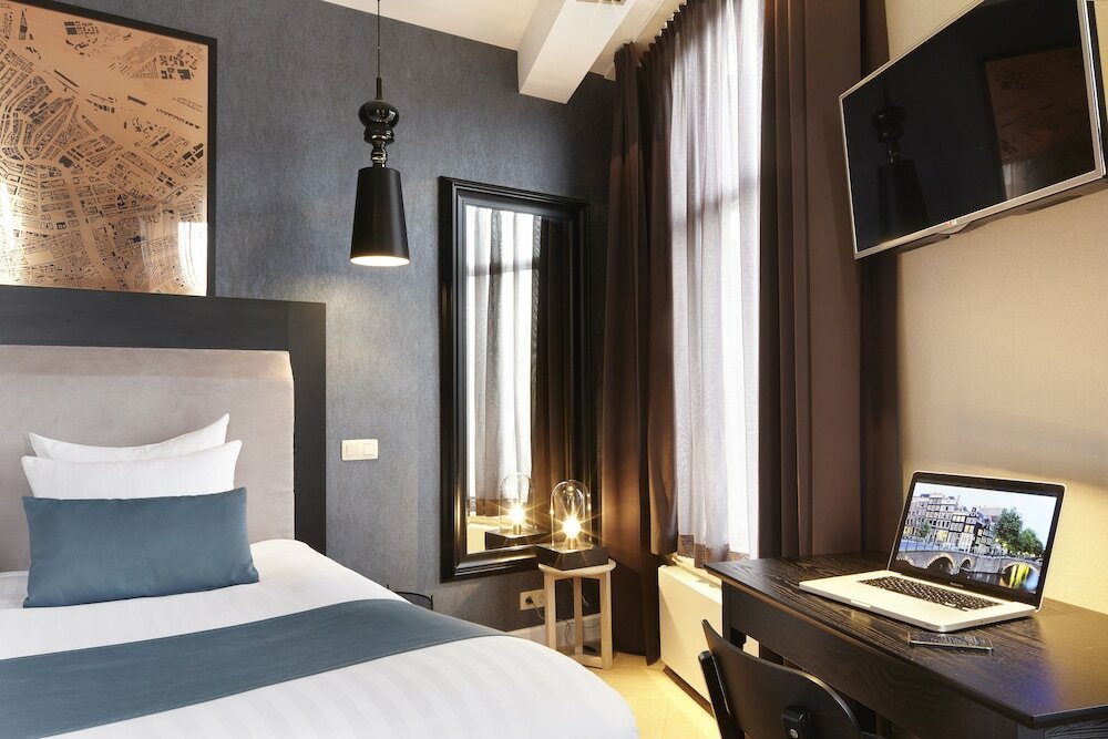 Фото No. 377 House