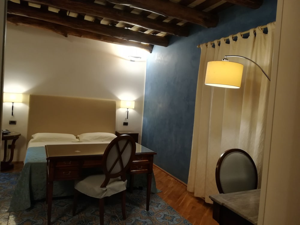 Фото Hotel Carmine