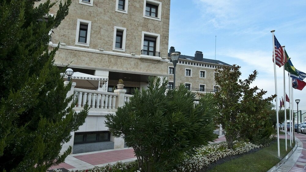 Фото Hotel Conde Ansúrez