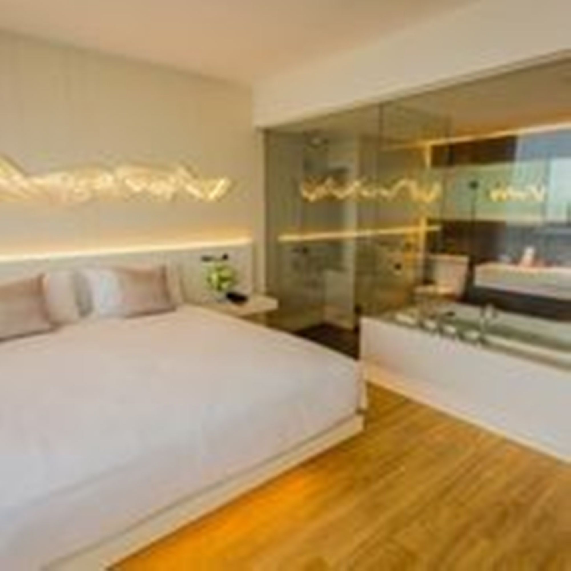 Фото Crystal Hotel Hat Yai