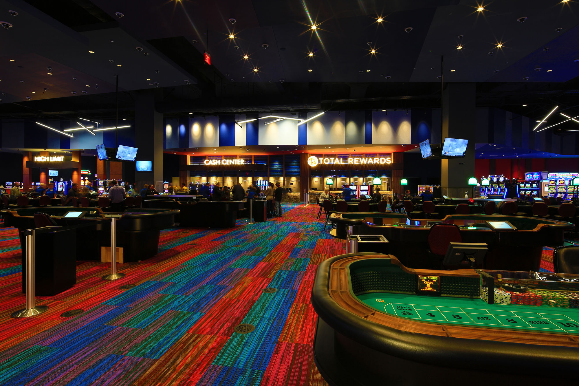 Фото Harrah's Cherokee Valley River Casino & Hotel