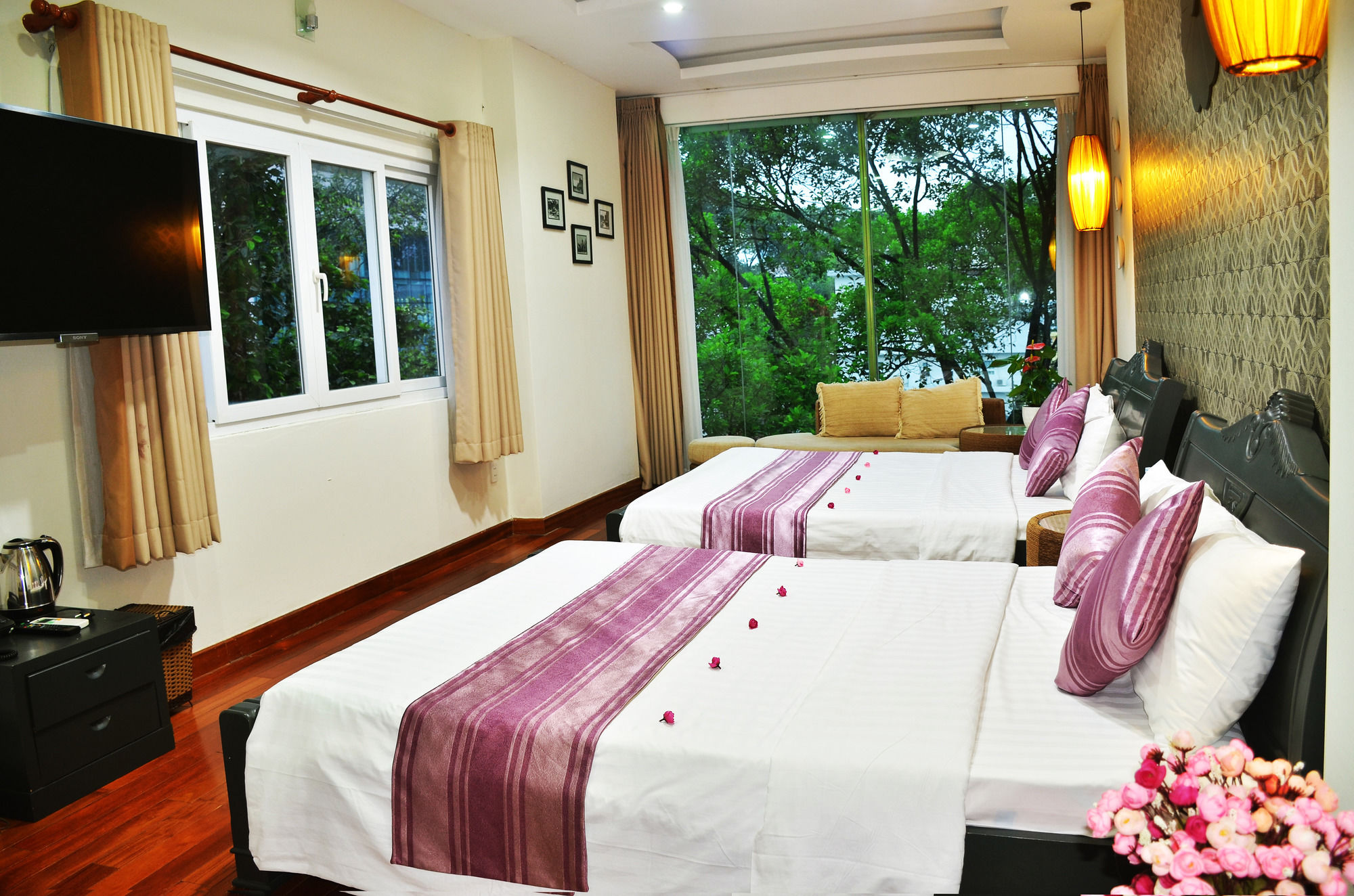 Фото Sense Legend Hotel