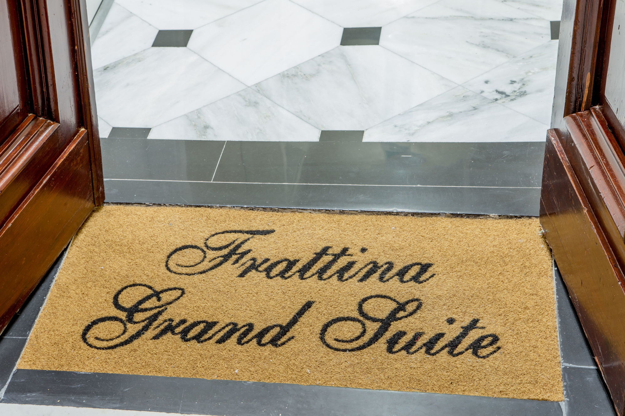 Фото Frattina Grand Suite