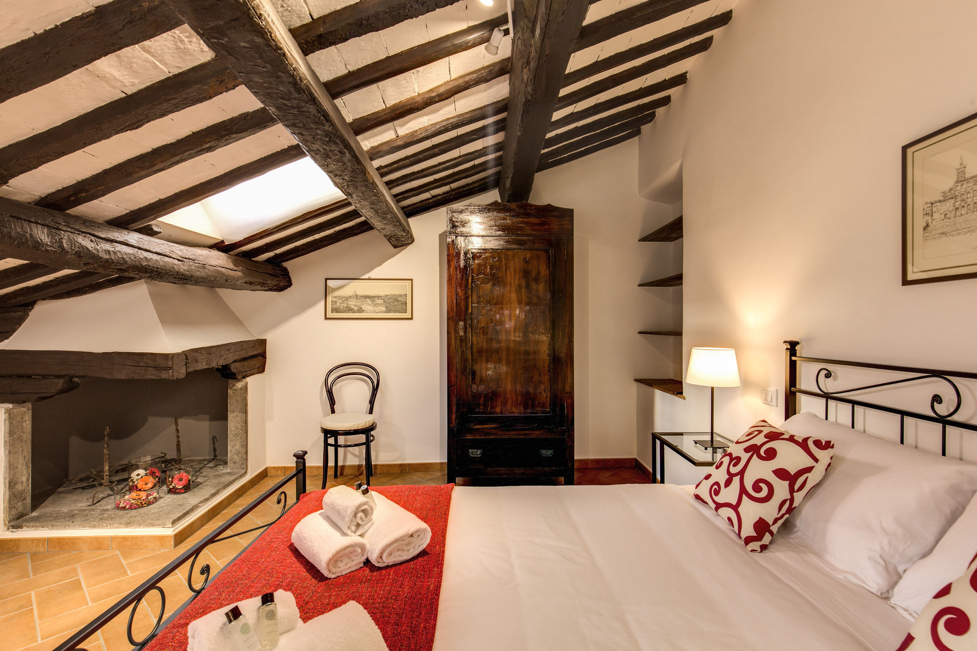 Фото Piccolo Trevi Suites