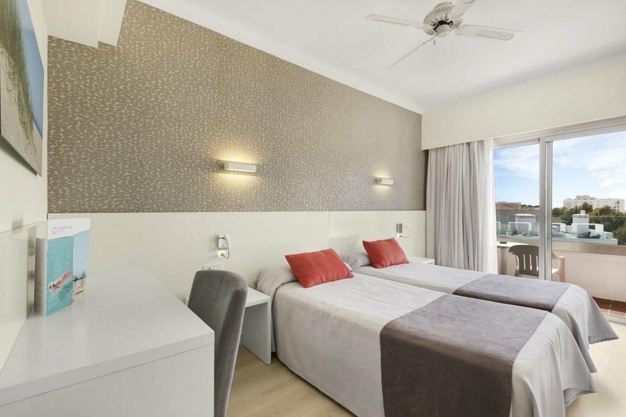 Фото Hotel Metropolitan Playa