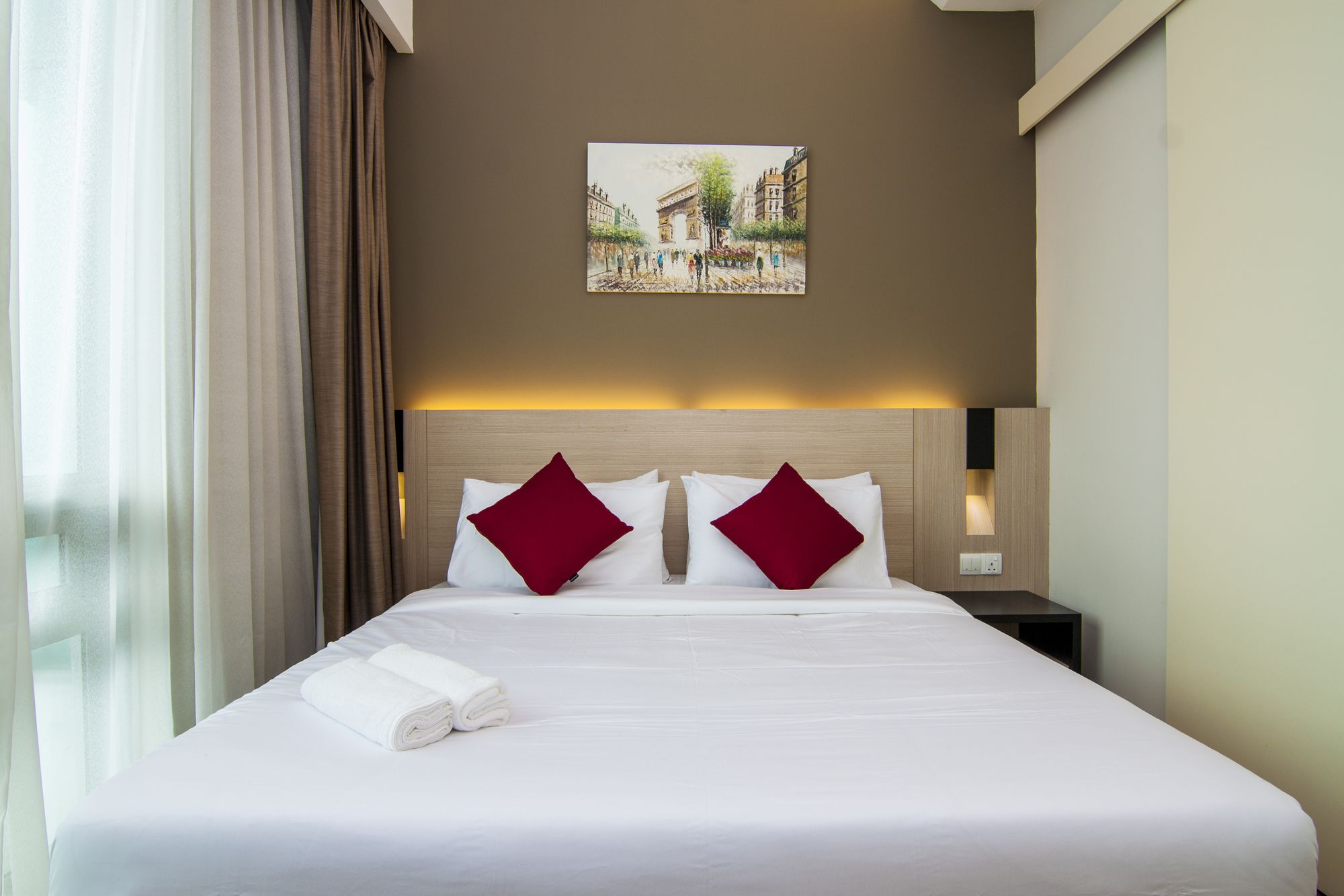 Фото Swiss Garden Residency 1