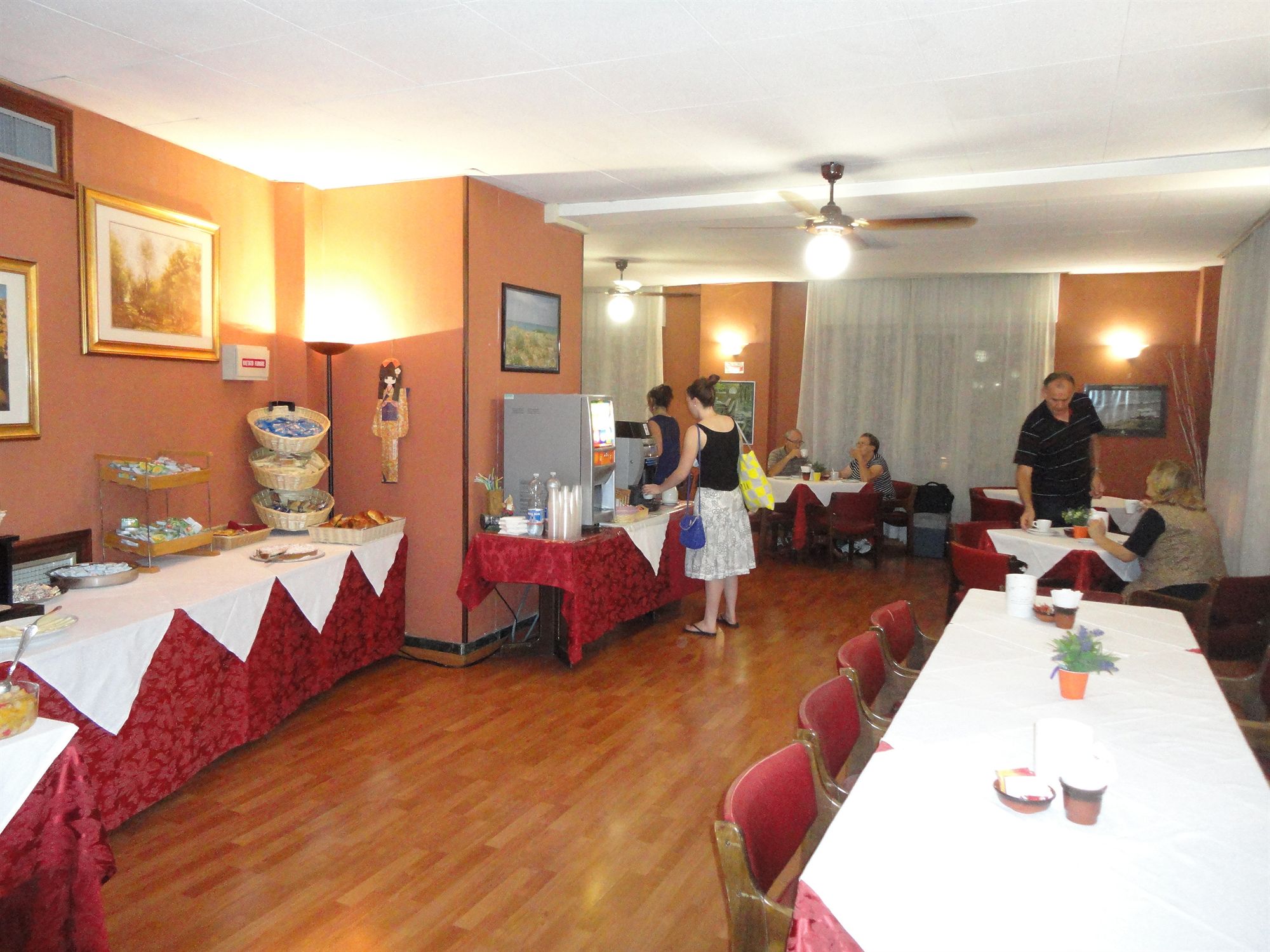 Фото Giappone Inn Parking Hotel