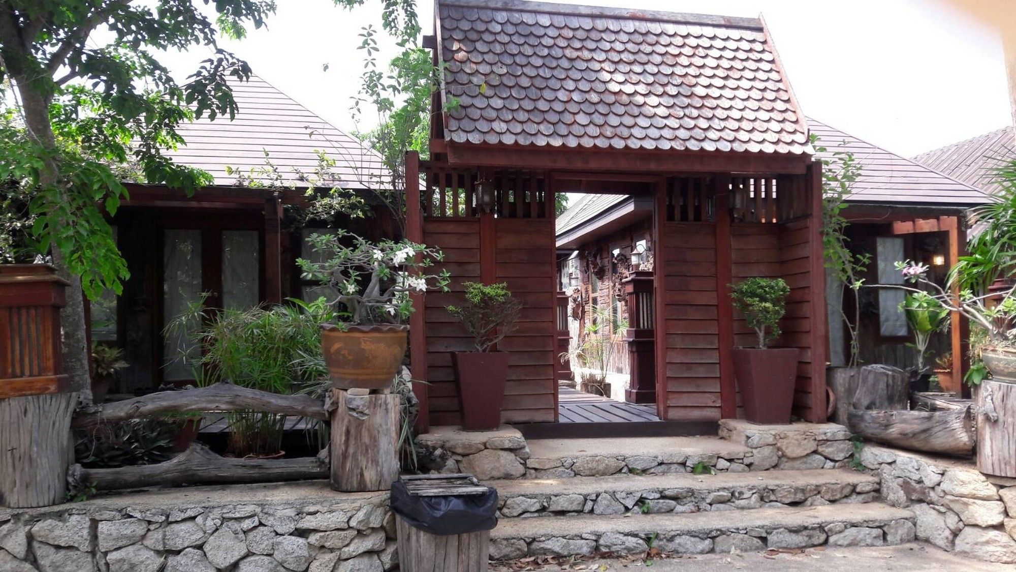 Фото Prachuab Garden View Resort