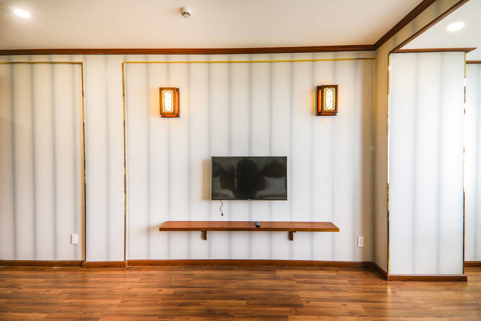 Фото Huong Viet Hotel