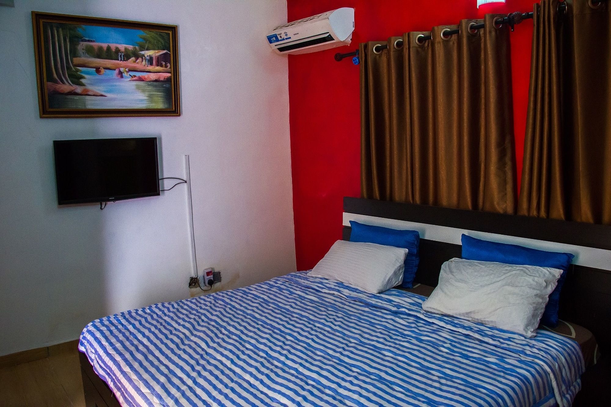 Фото Summer Vista Ensuit Hotel