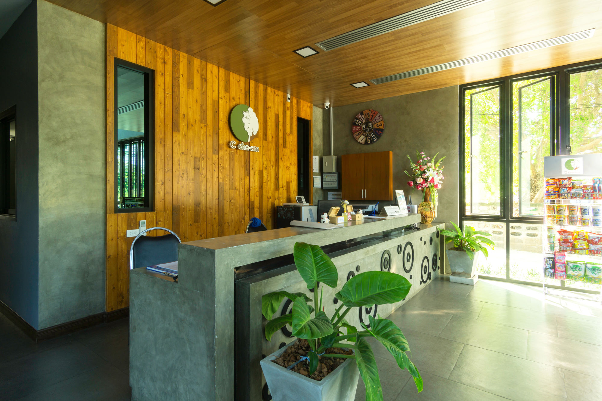 Фото C Cha-am Hotel