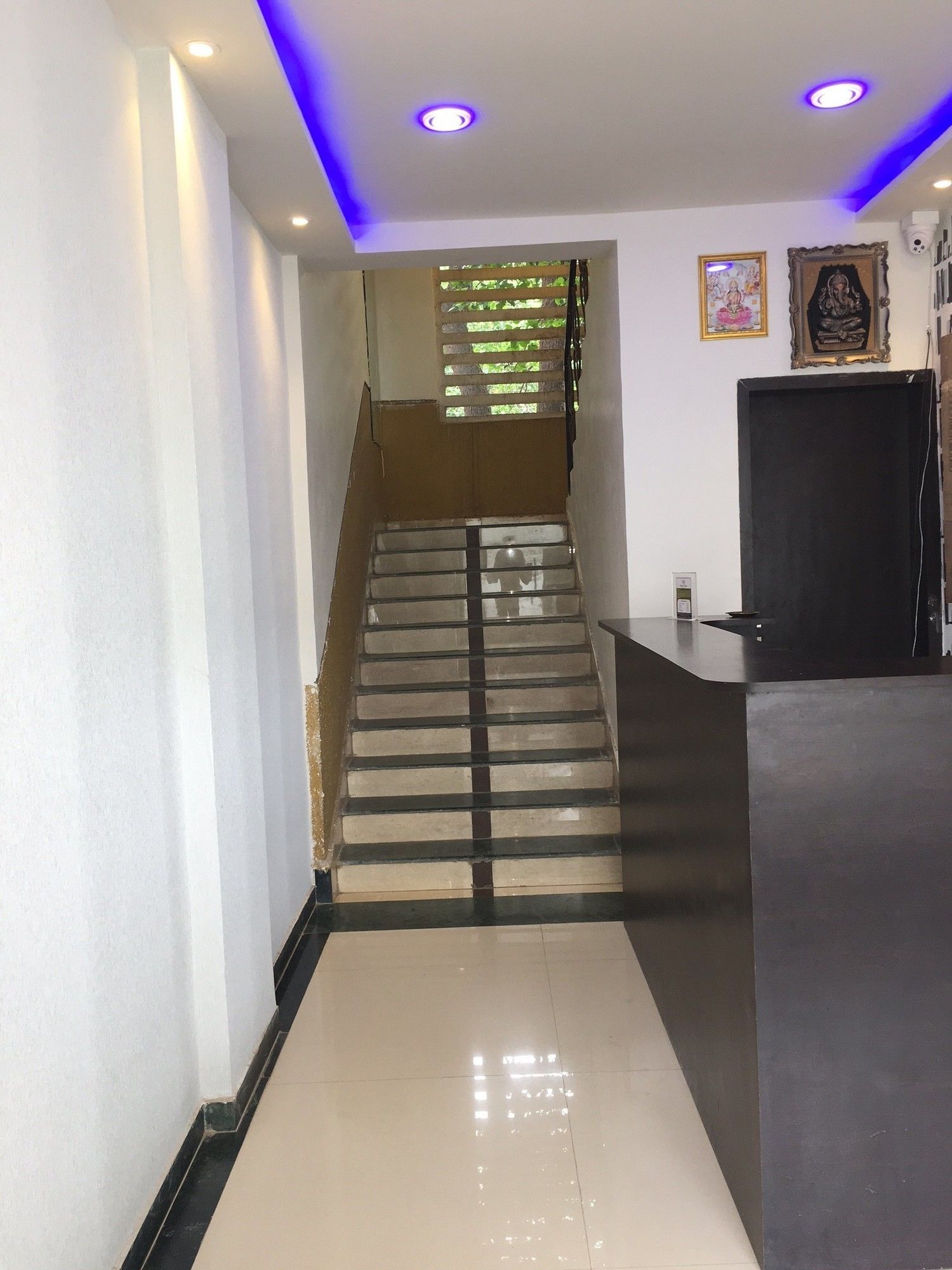 Фото Hotel Mahalaxmi