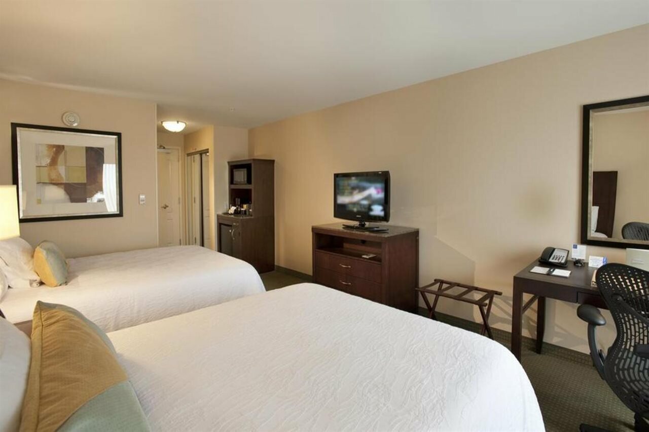 Фото Hilton Garden Inn Ridgefield Park