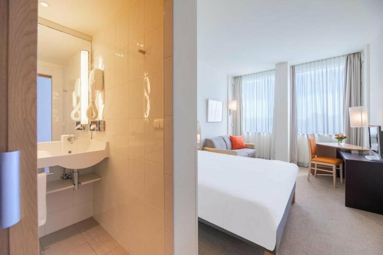 Фото Novotel Budapest Danube