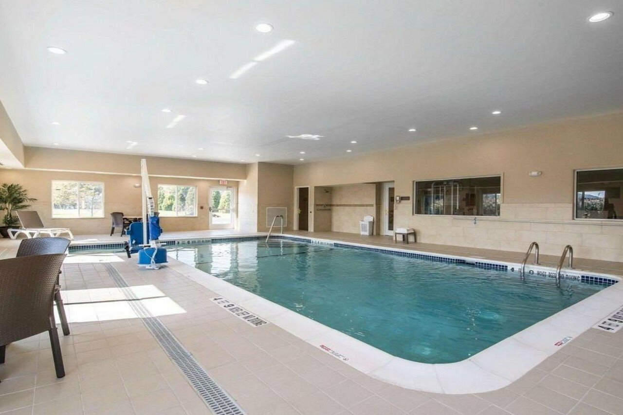 Фото Comfort Inn Saugerties