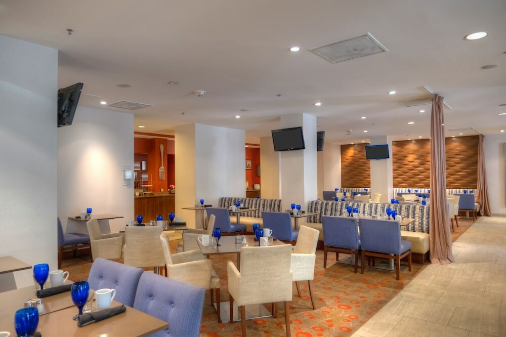 Фото Doubletree by Hilton Washington Dc/Silver Spring