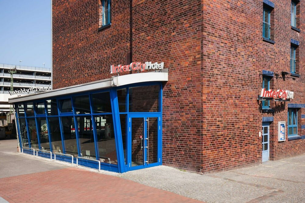 Фото IntercityHotel Hamburg-Altona