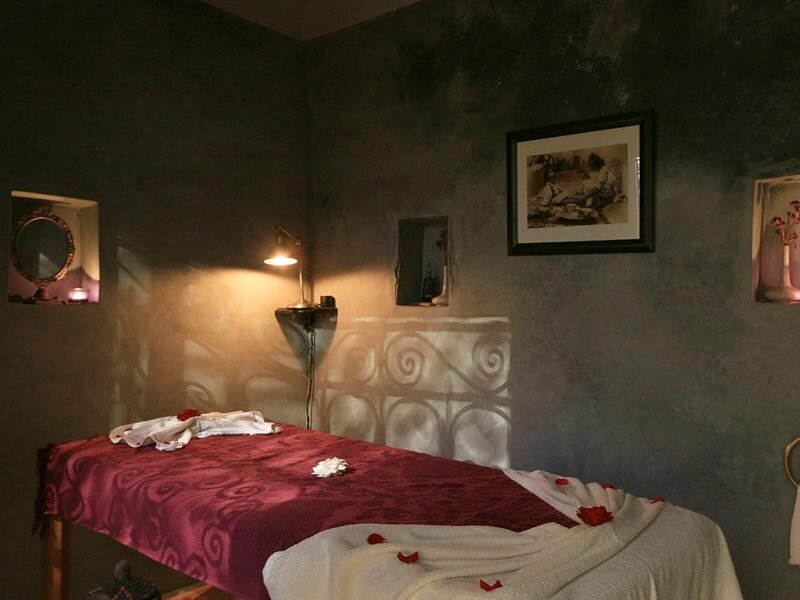 Фото Riad Houdou