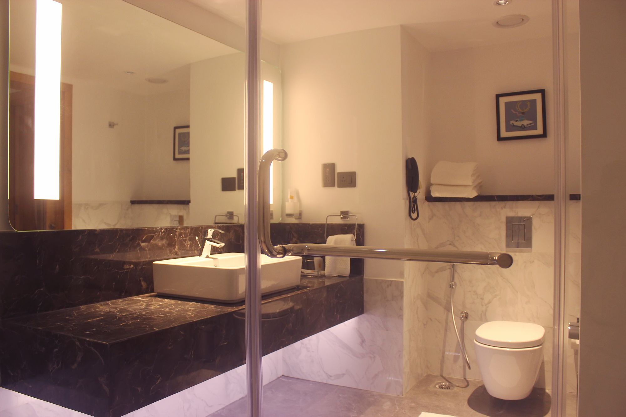 Фото Fountain Tree by Tgi