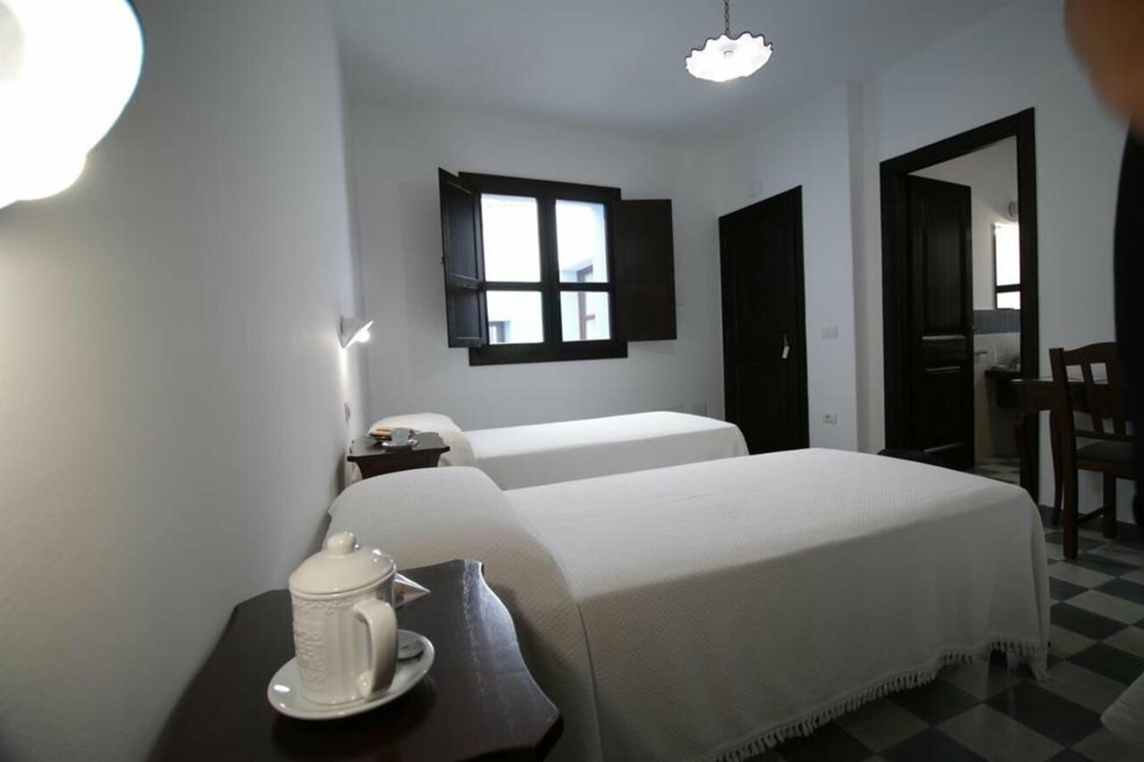 Фото Ghivine Albergo Diffuso