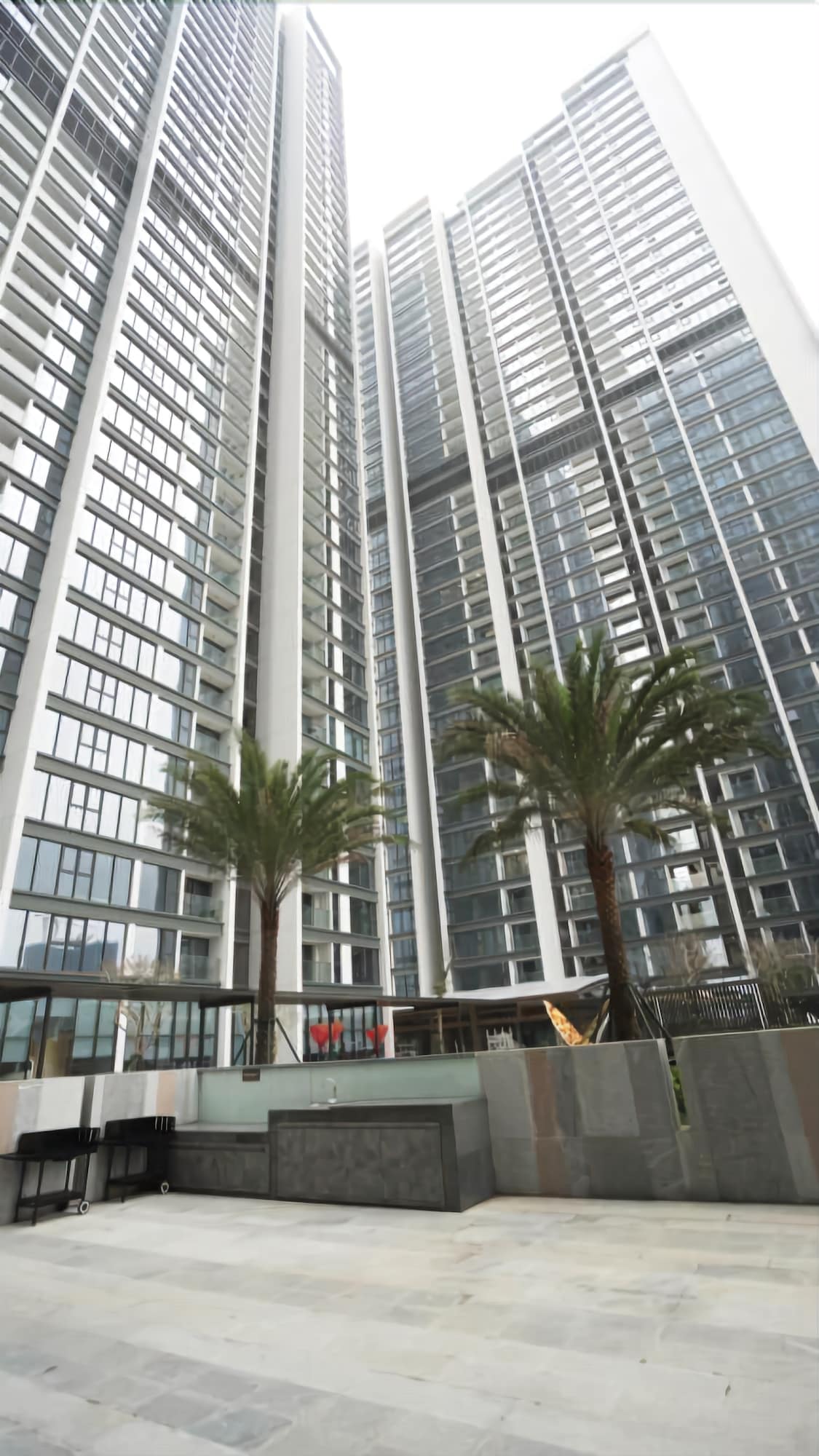 Фото Bayhomes Metropolis Serviced Apartment