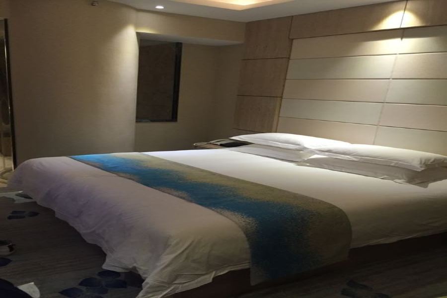 Фото Hangzhou Jinchen Yuqi Hotel