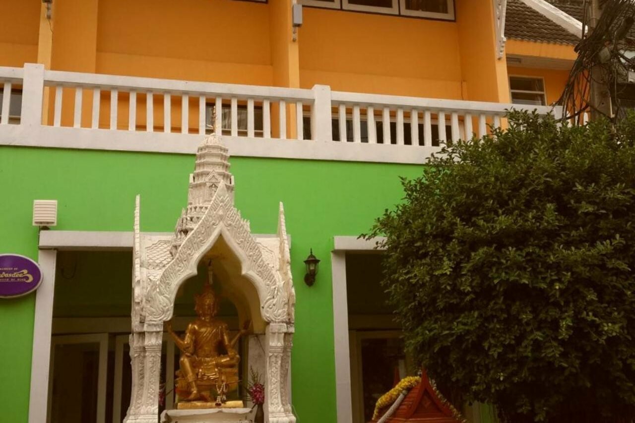 Фото Sawasdee Sukhumvit Inn