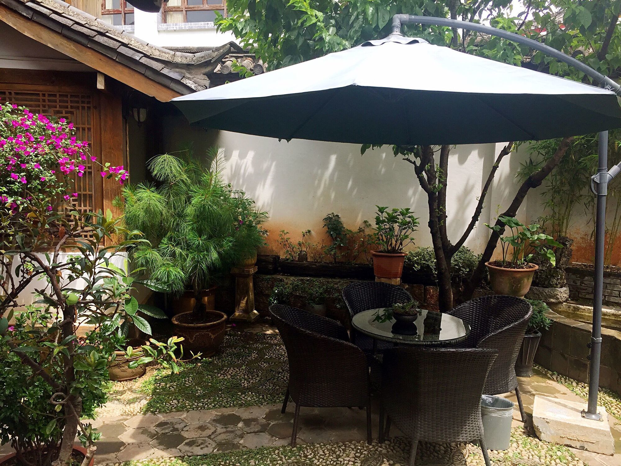 Фото Lize Graceland Artistic Suite Inn