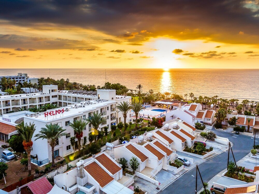 Фото Helios Bay Hotel and Suites