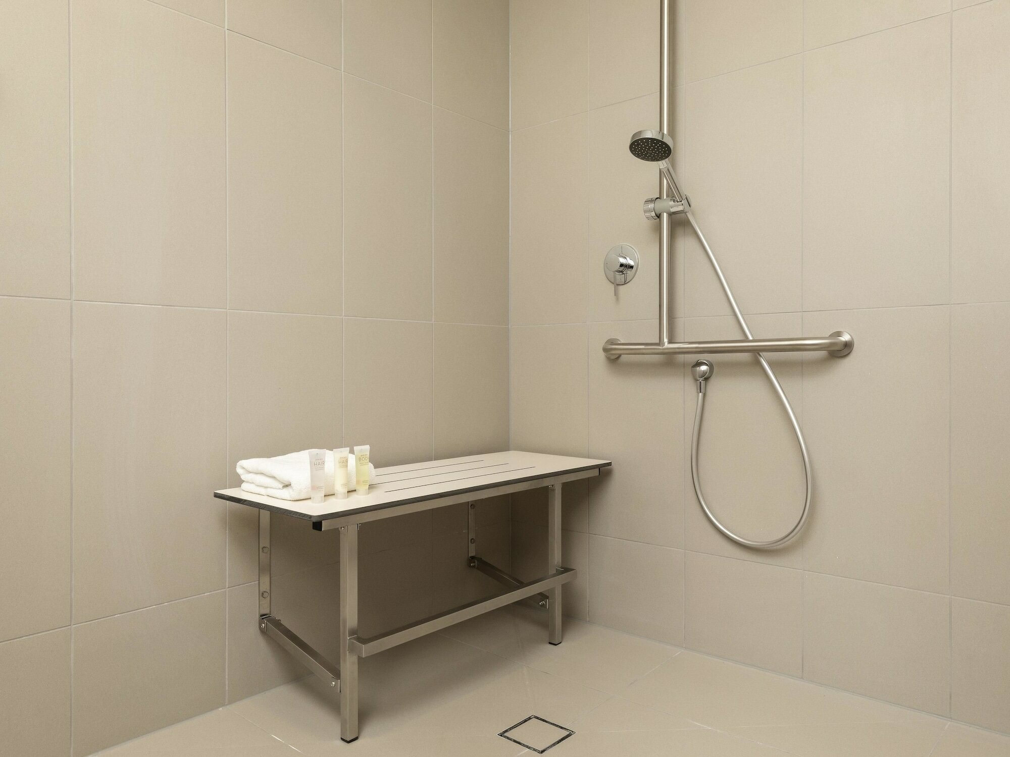 Фото Ibis Melbourne Central