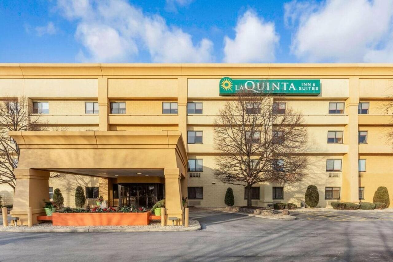 Фото La Quinta Inn & Suites by Wyndham Chicago Tinley Park