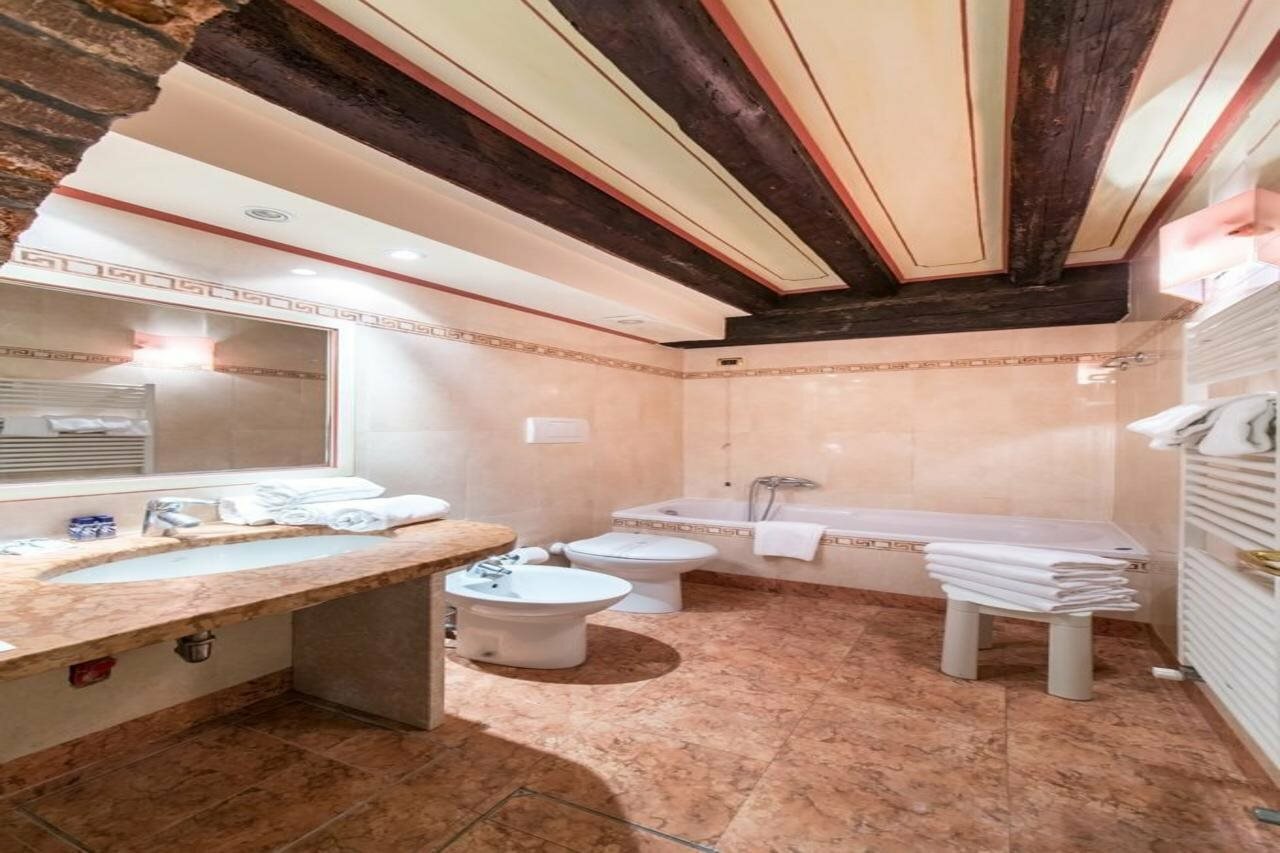 Фото Hotel Pantalon