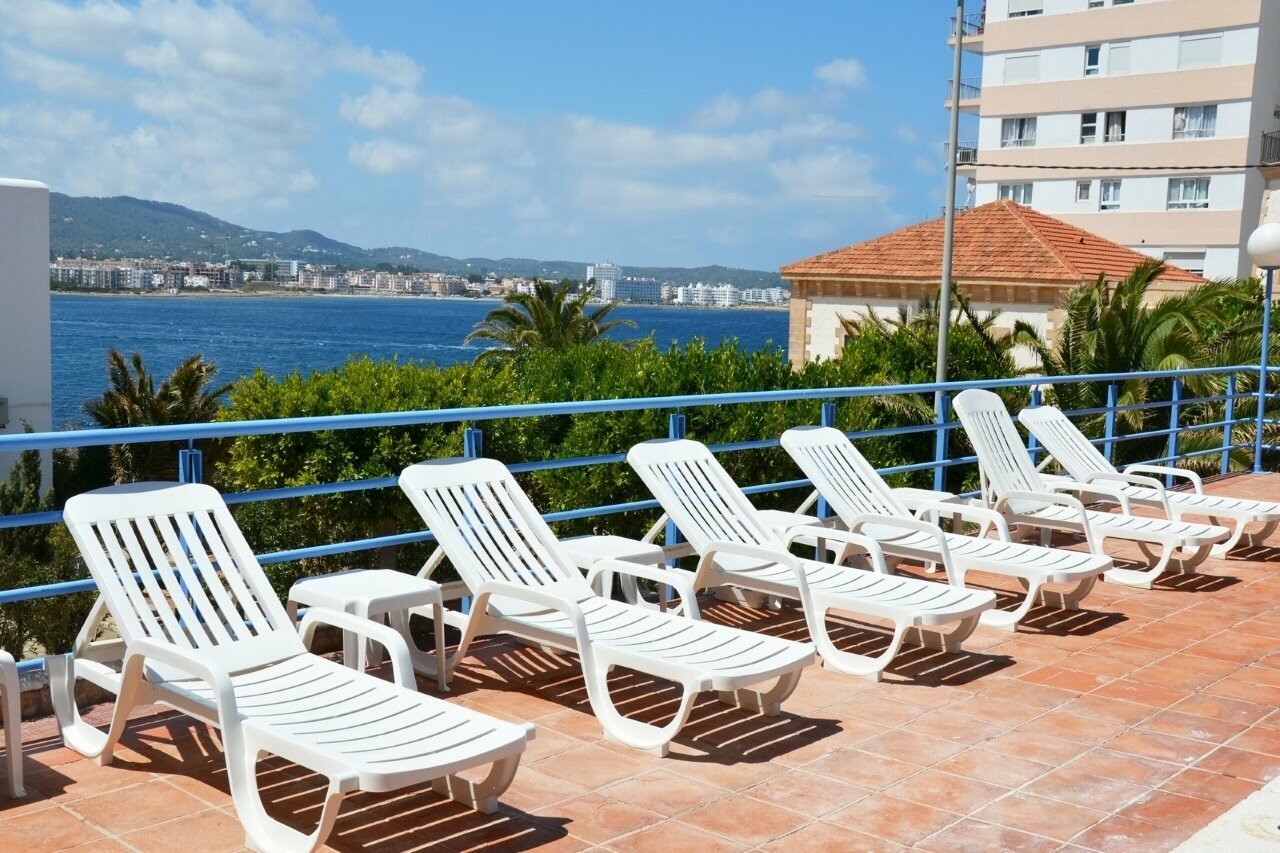 Фото Aparthotel Vibra Sanan - Adults Only