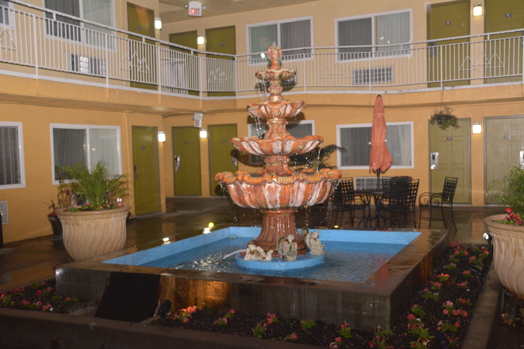 Фото Imperial Inn