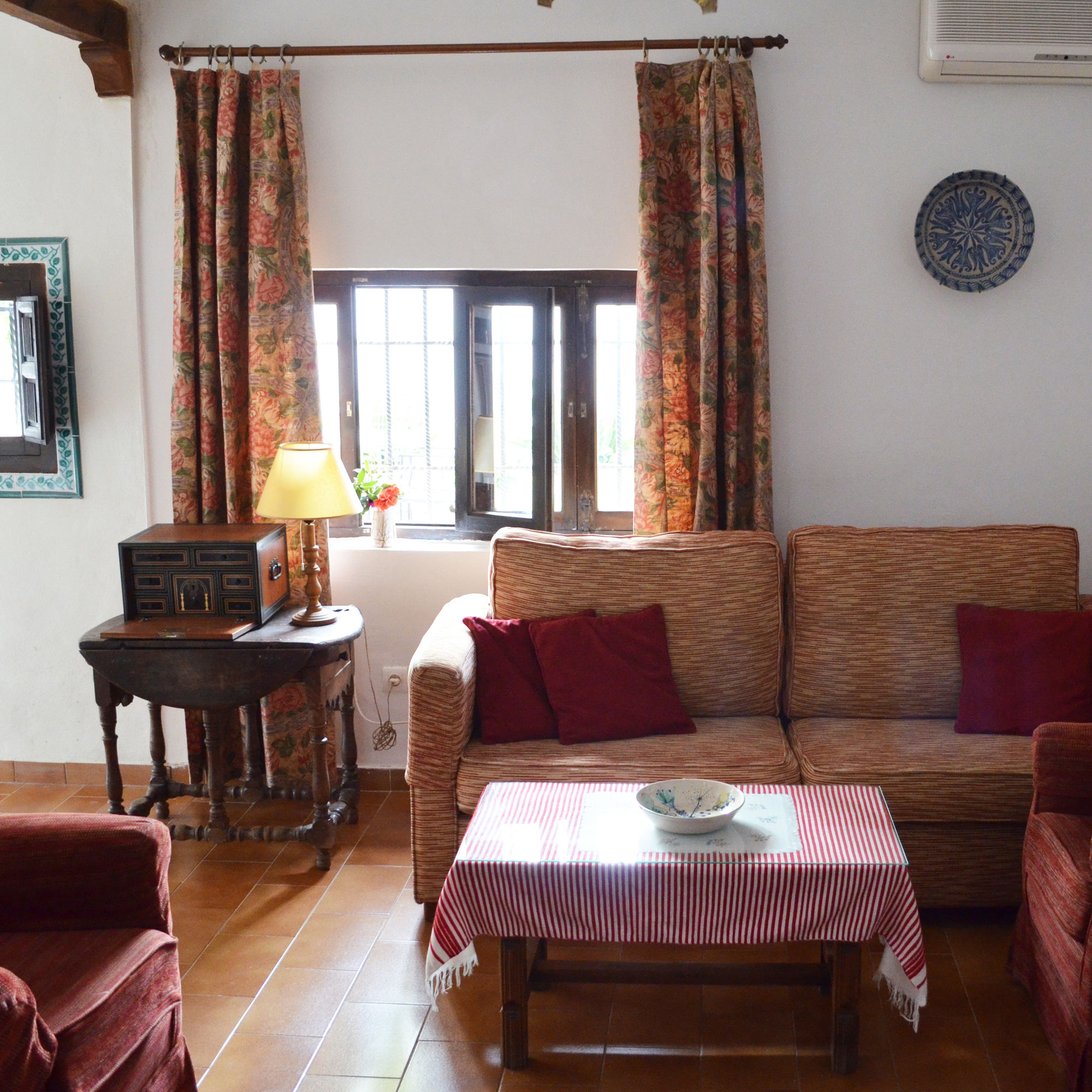 Фото Hotel Santa Isabel la Real