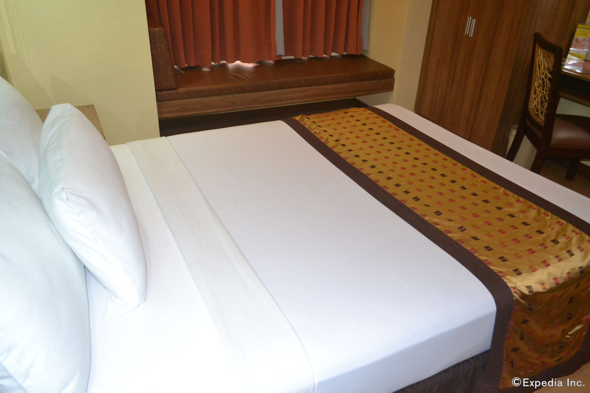 Фото Microtel by Wyndham General Santos