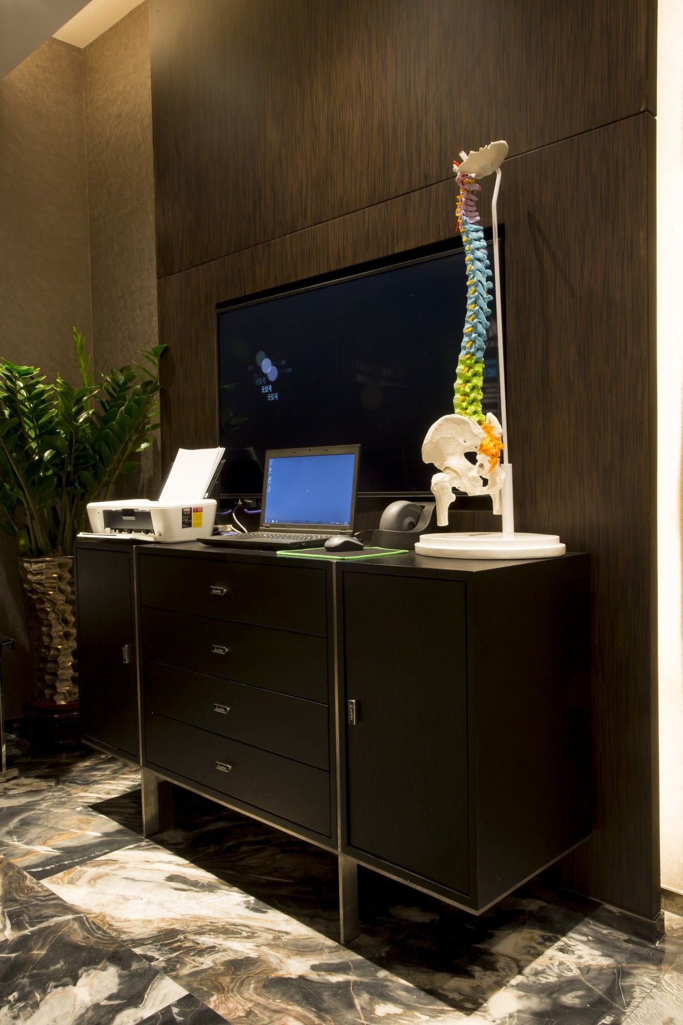 Фото DeRUCCI Hotel