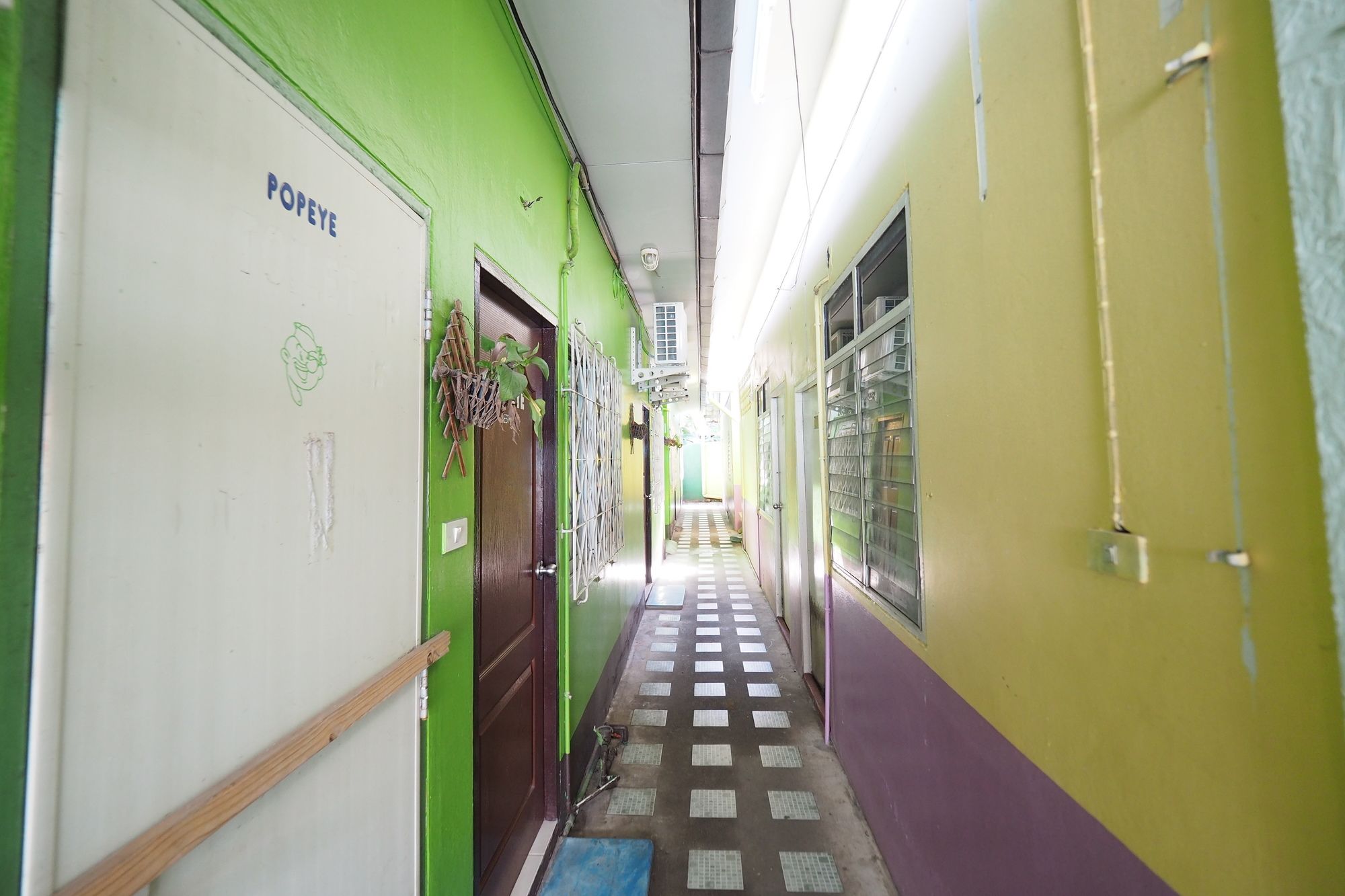 Фото Popeye Guesthouse