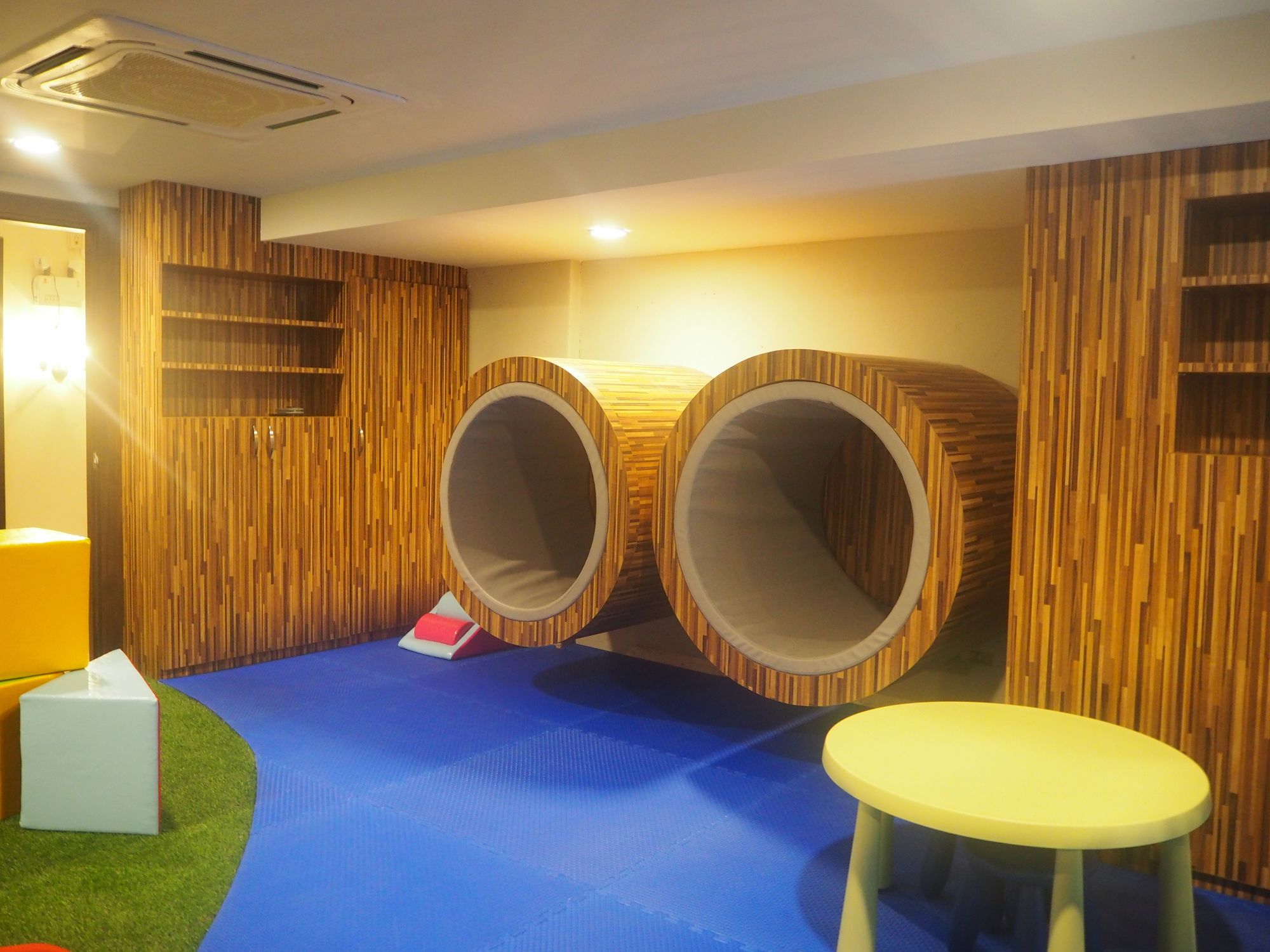 Фото Kokotel Phuket Patong